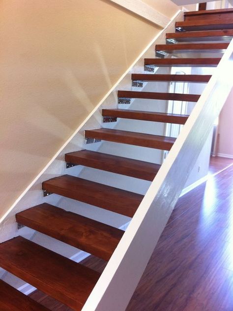 Before & After: Andrea & Cliff's Updated Floating Stairs | Apartment Therapy Stairs Without Railing, Stairs Diy Renovation, Staircase Kits, Stair Kits, Stair Makeover, Open Stairs, Stairs Makeover, Building Stairs, Staircase Remodel