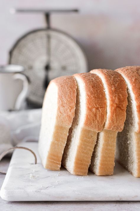 High Altitude Bread Recipe, White Sandwich Bread Recipe, Easy White Bread Recipe, White Sandwich Bread, Homemade Sandwich Bread, Sandwich Bread Recipe, High Altitude Baking, White Bread Recipe, Sandwich Bread Recipes