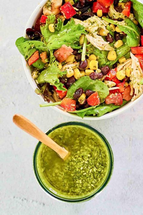 Santa Fe Salad Dressing, Southwestern Dressing, Cheesecake Factory Salads, House Dressing Recipe, Southwest Salad Recipe, Santa Fe Chicken Salad, Santa Fe Salad, Cheesecake Factory Recipes, Salad Dressing Recipe