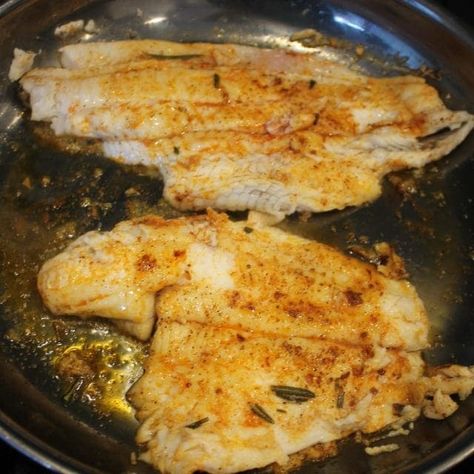 Flounder Recipes Healthy, Fried White Fish, Grilled Flounder, Pan Fried Flounder, White Fish Recipes Healthy, Flounder Fish Recipes, Fried Flounder, Flounder Recipes, Fish Healthy