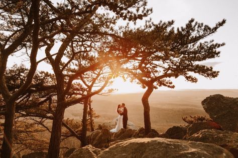 Maryland Elopement, Mountaintop Elopement, Elopement Pictures, Sugarloaf Mountain, Hiking Elopement, Maryland Wedding Venues, East Coast Wedding, Baltimore Wedding, Engagement Photo Locations