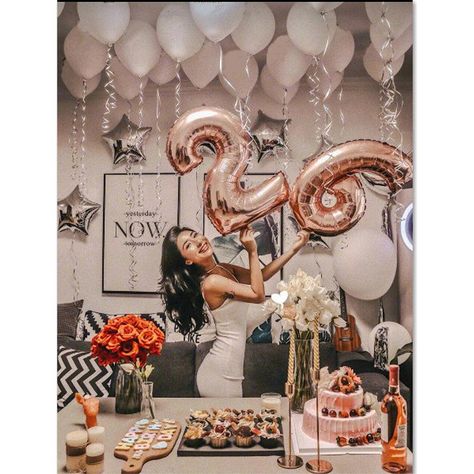 Cheap Holidays, Birthday Goals, 21st Birthday Decorations, 26th Birthday, Uk Holidays, 18th Birthday Party, White Balloons, Birthday Numbers, Gold Birthday