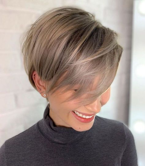 Layered Pixie Cut, Ash Blonde Hair Colour, Latest Short Hairstyles, Ash Blonde Hair, Short Hairstyle, Haircuts For Fine Hair, Short Hair Haircuts, Short Hair With Layers, Short Hair Styles Pixie