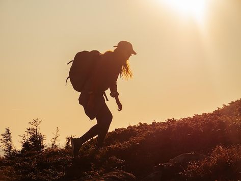 Work Photos, Woman Hiking, Superstition Mountains, Shady Tree, Emergency Shelter, Sun Protection Hat, Safety Tips, Hiking Trip, Camping & Hiking