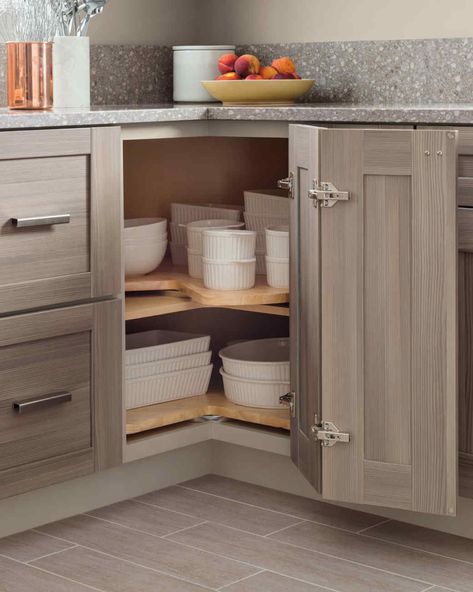 Corner Kitchen Cabinet - Kitchen Design Ideas | Apartment Therapy Corner Kitchen Cabinet Ideas, Cupboards Ideas, Armoire D'angle, Corner Storage Cabinet, Corner Kitchen Cabinet, Small Kitchen Storage, New Kitchen Cabinets, Classic Kitchen, Kitchen Corner