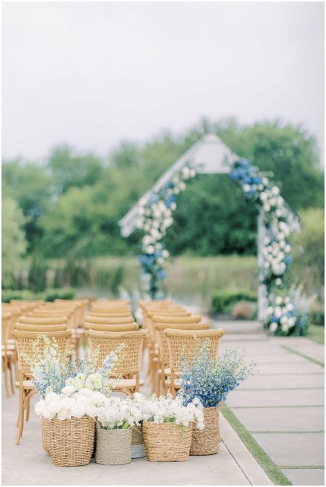 Elegance in Full Bloom: Savanah + Caleb's Dreamy Blue & White Wedding at The Nest - lizziechristineallen.com Antique Blue Wedding, Navy Light Blue Wedding, Blue White Wedding Theme, Blue And White Wedding Ceremony, Blue And White Hydrangea Wedding, Blue Wedding Aesthetic, Blue And White Wedding Decor, Blue And White Wedding Theme, Coastal Blue Wedding