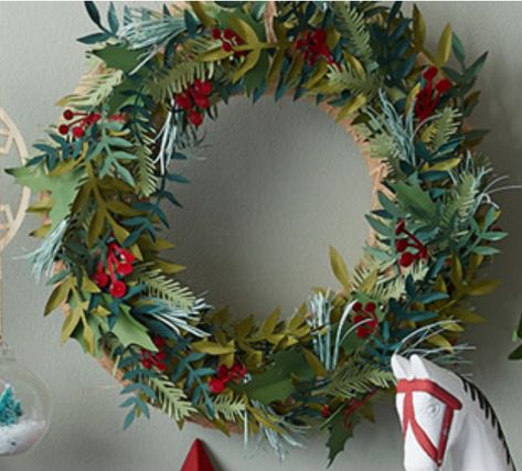 White Twig Tree, Paper Foliage, Paper Wreath Diy, Paper Flower Garland, Simple Paper Flower, Flowers Step By Step, Recycled Christmas, Paper Flower Garlands, Foliage Wreath