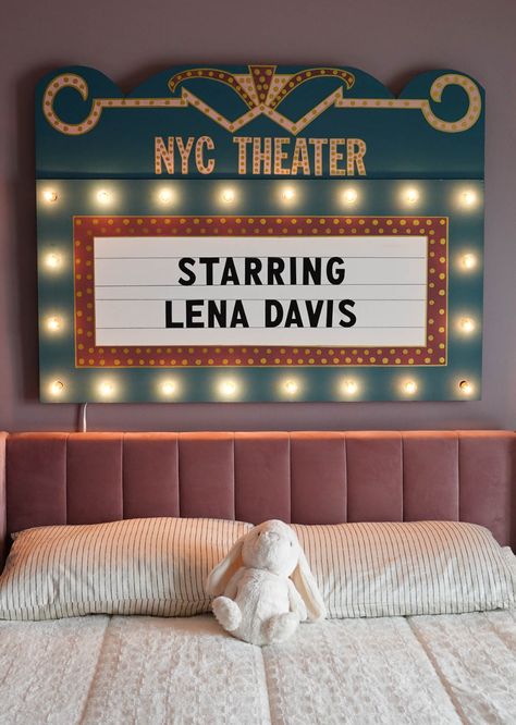 DIY Marquee Sign - Sincerely, Sara D. | Home Decor & DIY Projects Movie Theater Themed Bedroom, Musical Theater Room Decor, Musical Theatre Room Decor, Theatre Themed Bedroom, Musical Theatre Aesthetic Room, Broadway Themed Bedroom, Theater Themed Bedroom, Broadway Room Decor, Movie Theme Room