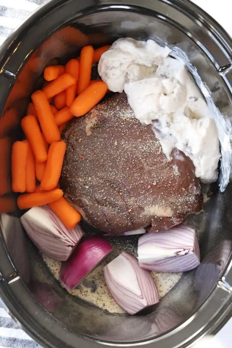 Easy Deer Roast Crockpot Venison Recipes, Slow Cooker Deer Roast, Deer Roast In Crockpot, Deer Pot Roast, Slow Cooker Moose Roast, Deer Roast Crockpot Recipes, Venison Pot Roast Crockpot, How To Cook Deer Roast, Deer Meat In Crockpot