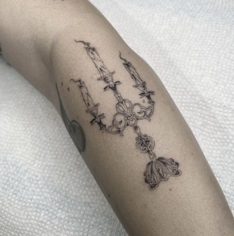 Want to feel like a victorian lady running through a dark hallway? Get a Candelabra tattoo🕯️👻!! This was custom made for my beautiful client Sarah🖤 I love doing funky and cute custom designs. If you would like to book a tattoo appointment please email me with that button above or fill out the book an appointment form on my website! I look forward to working with you ✨. #tattoo #finelinetattoo #singleneedletattoo #blackandgraytattoo #blackandgreytattoo #sandiegotattooartist #sandiegotattoosh... Candelabra Tattoo Design, Victorian Flash Tattoo, Vintage Hand Tattoo, Victorian Aesthetic Tattoo, Victorian Window Tattoo, Lady Tattoo Ideas, Candelabra Tattoo, Doily Tattoo, Victorian Tattoo Ideas