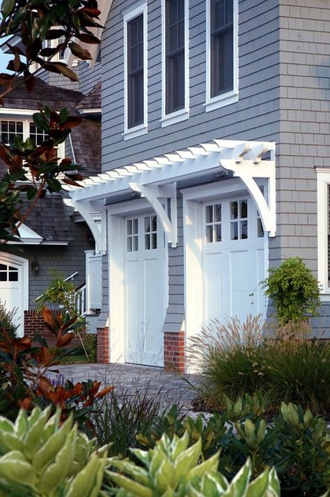 40 Lovely Door Overhang Designs - Bored Art Door Overhang Ideas, Garage Arbor, Garage Trellis, Garage Door Trim, Door Pergola, Door Overhang, Garage Pergola, Garage Exterior, Gray House