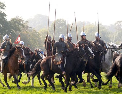 Norman cavalry.  Double click on image to ENLARGE. Medieval Cavalry, Society For Creative Anachronism, Anglo Saxon Kings, Norman Knight, Battle Of Hastings, Medieval Reenactment, History Taking, Medieval Ages, Empire Romain