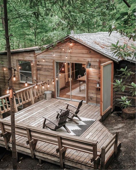 My Scandinavian Home, Wooden Cabin, Wooden Cabins, Cabin Living, Cottage In The Woods, Tiny House Cabin, Small Cabin, Cabin In The Woods, Cabins And Cottages