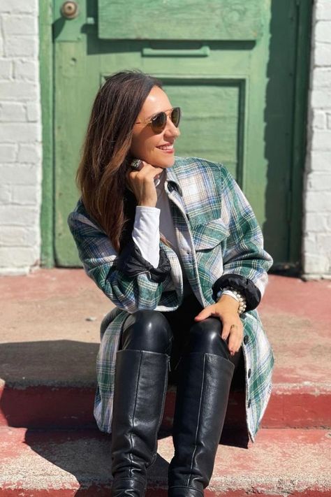 Fall outfit idea by Tracci in her Grapent green oversized button down plaid shacket. Plaid Shacket Outfit Women, Plaid Shacket Outfit, Green Plaid Shacket, Shacket Outfit Women, Shacket Outfit, Teal Plaid, Quilted Outerwear, Plaid Shacket, Shirt Quilt