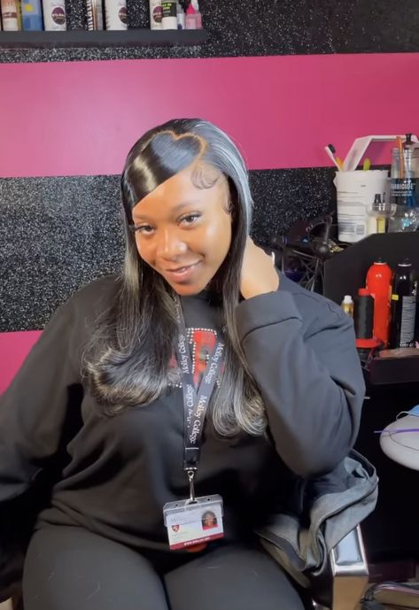 Cardi B Heart Hairstyle, Heart Part Straight Hair, Cardi B Heart Hair, Heart Wig Hairstyles, Heart Parting Hair, Heart Side Part Wig, Heart Side Swoop, Heart Swoop Wig, Heart Part Wig