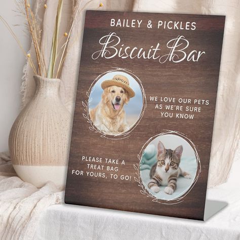 Rustic Pet Wedding Custom Photo Dog Treat Favor Pedestal Sign Dog Treat Wedding, Wedding Favor Sign, Dog Wedding Bandana, Bar Photos, Wedding Favours Sign, Biscuit Bar, Wedding Pets, Favors Sign, Wedding Favor Bags