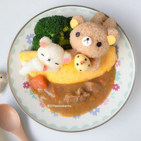 Omurice Aesthetic, Food Art Bento, Curry 3, Japanese Food Art, Bear Recipes, Kawaii Bento, Bento Ideas, Bento Recipes, Japanese Candy