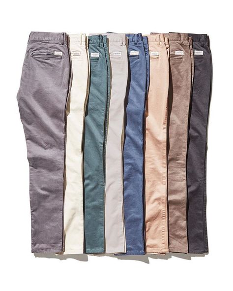 - New season colours - Our favourite Skinny Stretch Chino in new season colours. Featuring a skinny leg, 1% elastane satin twill for extra… Pants Guide, Chinos Men Outfit, Cotton Pants Men, Pants Outfit Men, Mens Fashion Wear, Men Fashion Casual Shirts, Chino Pants Men, Formal Mens Fashion, Mens Casual Dress Outfits