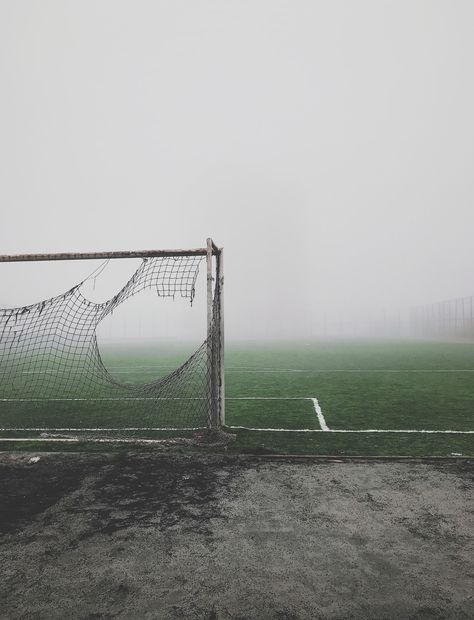 gray metal soccer goal football gate #torn #fog #lawn #mood #gloomy #4K #wallpaper #hdwallpaper #desktop Foggy Field, Soccer Goals, Soccer Goal, Retro Football, The Beautiful Game, Original Wallpaper, Photographic Art, Real Madrid, Hd Wallpaper