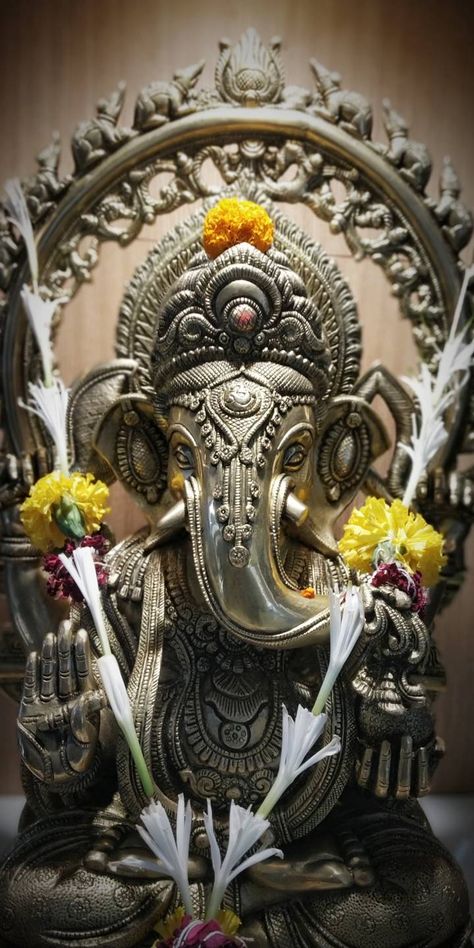 Shree Ganesh Ji Wallpapers God Ganesha Images, Ganesha Story, Ganesha Sketch, Ganesha Images, Pc Background, Ganesh Ji Images, Ganpati Bappa Wallpapers, Ganpati Bappa Photo, Shri Ganesh Images