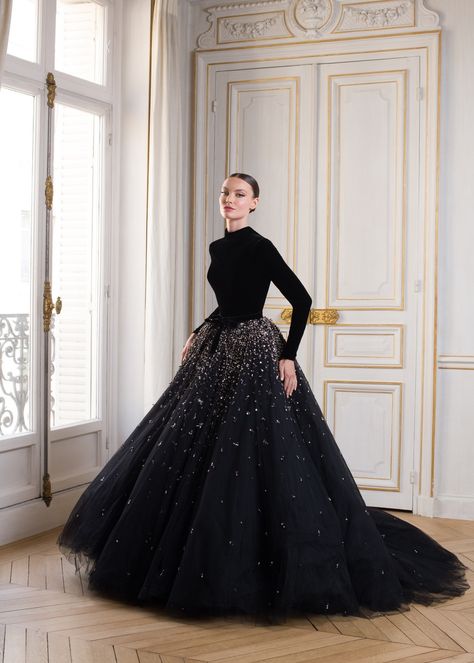 Velvet Ball Gown, Gothic Wedding Dresses, Goth Wedding Dresses, Paolo Sebastian, Gothic Wedding Dress, Elegant Dresses Classy, Gothic Wedding, Couture Gowns, Formal Gowns