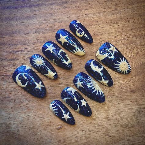 Whimsigoth Nails Acrylic, Whimsical Goth Nails, Whimsigothic Nails, Whimsy Goth Nails, Vintage Nails Design, Blue Goth Nails, Whimsy Nails, Star Moon Nails, Vintage Halloween Nails