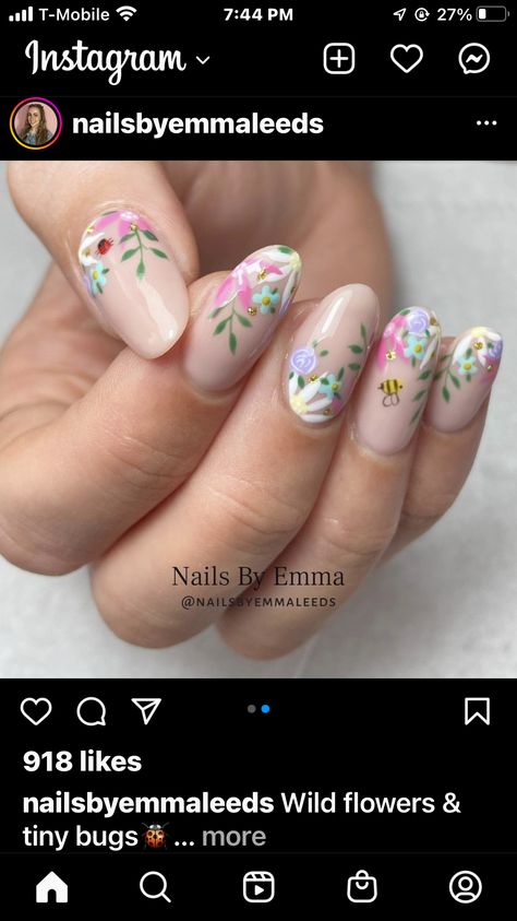 Bridal Shower Nails, Flower Nail Art, Flower Nails, Wedding Nails, Neutral Colors, Nail Inspo, Nail Art Designs, Nail Colors, Wild Flowers