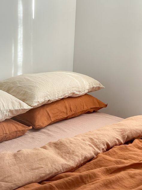 Cinnamon Colored Bed Sheets, Terracotta Bed Linen, Oatmeal And Terracotta Bedding, Orange Linen Bedding, Ochre Linen Bedding, Terracotta Bedsheet, Bed Orange Aesthetic, Terracotta Sheets Bedroom, Orange Sheets Bedrooms