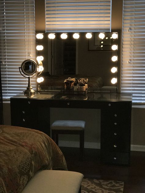 My new makeup vanity!! Black Makeup Desk Ideas, Black Makeup Vanity Aesthetic, Black Makeup Vanity Ideas, Dark Vanity Aesthetic, Dark Vanity Bedroom, Black Vanity Bedroom Ideas, Black Vanity Ideas Bedroom, Vanity Ideas Bedroom Black, Black Vanity Bedroom