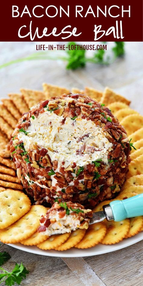 Bacon Ranch Cheeseball, Bacon Ranch Cheese Ball Recipe, Bacon Ranch Cheese Ball, Ranch Cheese Ball, Jalapeno Bacon, Cheddar Cheese Ball, Thanksgiving Appetizers Easy, Bacon Appetizers, Classic Appetizers