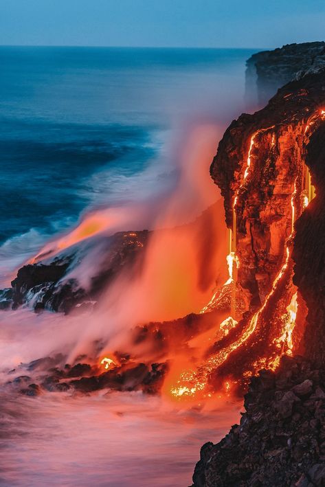 9 Best Places In Hawaii You Must Visit - Hand Luggage Only - Travel, Food & Photography Blog Best Places In Hawaii, Places In Hawaii, Hawaii Photography, Hawaii Volcanoes National Park, Hawaii Volcano, Maui Travel, Travel Must Haves, Beautiful Locations Nature, Hand Luggage