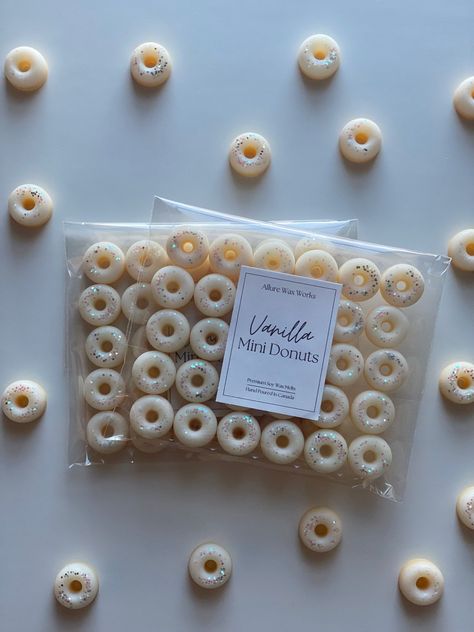 Mini Donut Wax Melts, Cute Wax Melts Ideas, Wax Melts Food, Mini Wax Melts, Aesthetic Wax Melts, Wax Melts Aesthetic, Dessert Wax Melts, Cute Wax Melts, Wax Melts Packaging Ideas