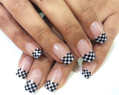 Checkered Nail Tips, Nail Checkered, Nascar Nails Designs, Race Nails, Nascar Nails, Checkered Nail Art, Manicure Clear, F1 Nails, Racing Wedding