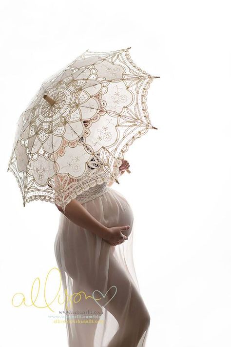 lace umbrella Umbrella Maternity Pictures, Lace Maternity Shoot, Umbrella Photoshoot, Floral Umbrellas, Umbrella Photography, Pregnancy Pics, Lace Umbrella, Maternity Photography Poses Pregnancy Pics, Couple Pregnancy Photoshoot