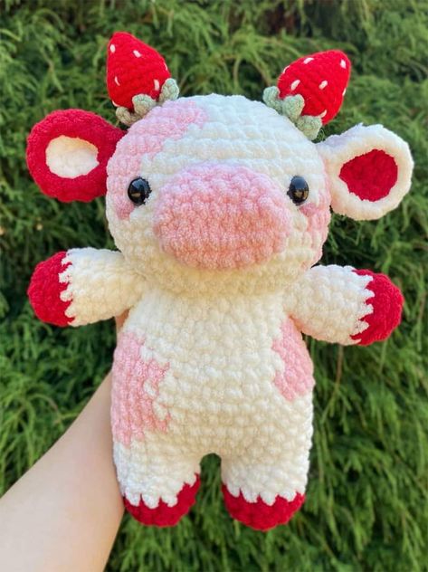 27 Cute Cow Crochet Patterns to Make – Amigurumi Tips - A More Crafty Life Free Giant Crochet Patterns, Crochet Zig Zag, Amigurumi Tips, Crocheted Cow Pattern, Cow Crochet, Handbags Patterns, Crochet Toys Free, Crochet Idea, Easy Crochet Animals