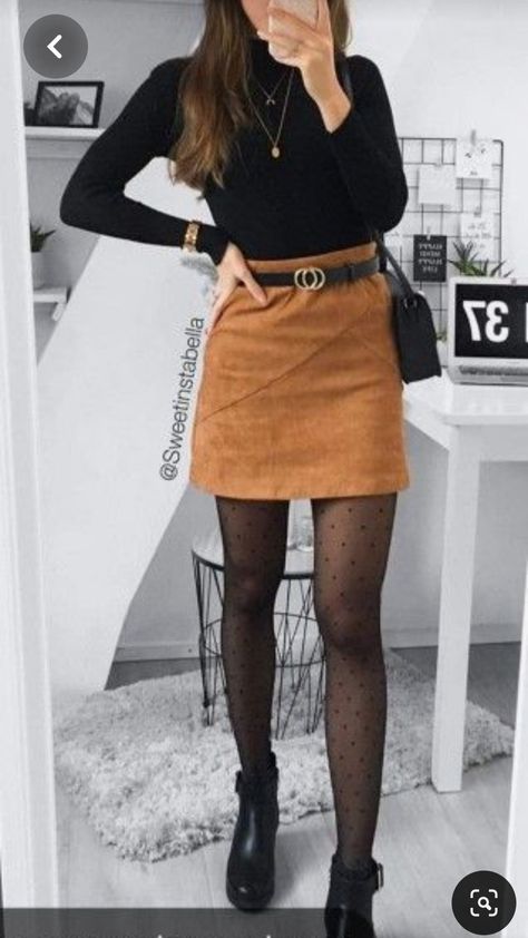 Paris Mode, Claw Clips, Casual Work Outfits, Bucket Hats, Outfit Inspo Fall, Autumn Outfit, Fall Fashion Outfits, Business Casual Outfits, Winter Fashion Outfits