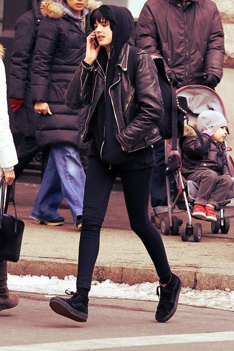 I think that Aggy & Matty should really make a movie, date, or whatever together. Agyness Deyn, Superenge Jeans, Androgynous Fashion, Pinterest Fashion, Tomboy Fashion, 가을 패션, Looks Style, Outfit Casual, Black Skinnies