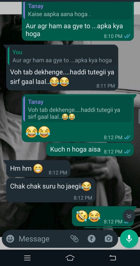 Whatsapp Chat With Boyfriend, Gf Bf Chat, Gf Bf Hands Dp Real, Code Tattoo, Whatsapp Profile Wallpaper, 2 Line Quotes, Funny Snapchat Pictures, Song Lines, Crazy Girl Quote