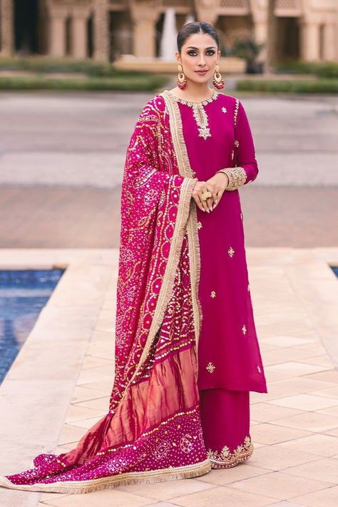 Formal Dresses Ideas, Eastern Clothes, Actress Dress, Dresses Straight, Weddings Dresses, Shadi Dresses, Deep Magenta, Latest Bridal Dresses, Dhoti Pants