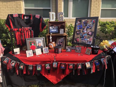 Senior Picture Table Display, Jersey Display Ideas Graduation, Letterman Jacket Display Grad Parties, Graduation Medal Display, Graduation Backdrop Ideas For Boys, Medal Display Ideas For Graduation, Senior Display Table Ideas Simple, Graduation Display Table For Guys, Jersey Display For Grad Party