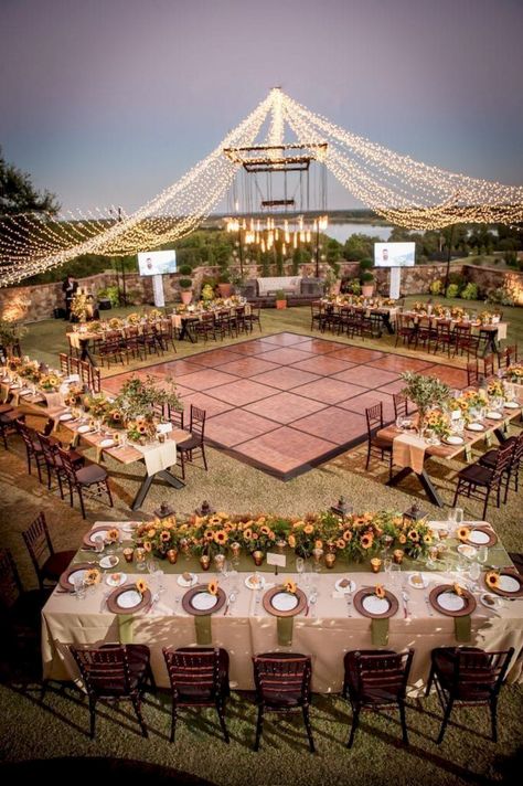 Kasut Pengantin, Event Planning Guide, Bella Collina Wedding, Orlando Wedding Venues, Rustic Wedding Decorations, Wedding Reception Ideas, Tuscan Wedding, Garden Wedding Decorations, Country Weddings