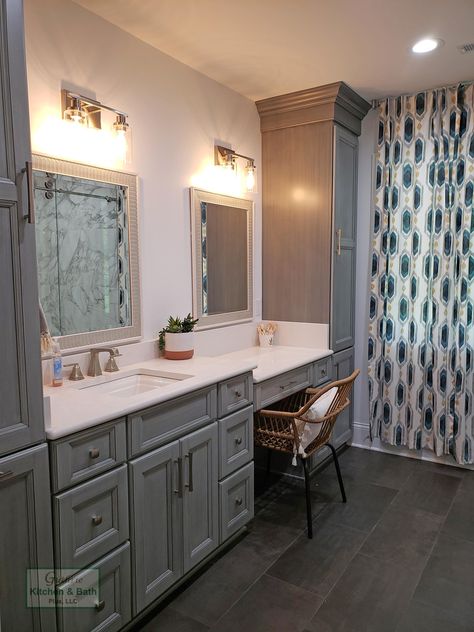 Vanity In Bathroom Ideas Makeup, Makeup Space In Bathroom, Bathroom Sink With Vanity Area, Custom Built Vanity Master Bath, Bathroom Vanity Area Ideas, Bathroom With A Makeup Vanity, Double Sink Vanity With Makeup Area Farmhouse, Bathroom With Built In Makeup Vanity, One Sink With Makeup Vanity