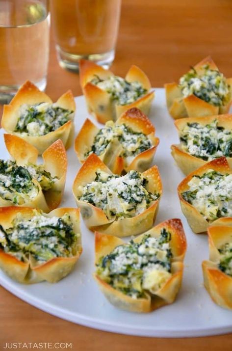 Spinach-Artichoke Dip Wonton Cups - Just a Taste Spinach Artichoke Dip Wonton Wrappers, Baked Spinach Artichoke Wonton Cups, Spinach Dip Charcuterie Board Ideas, Spinach Artichoke Wonton Cups, Wonton Cups, Classic Appetizers, Just A Taste, Best Appetizer Recipes, Wonton Wrappers