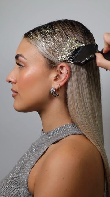 ELENA SALON on Instagram: "✨ Glittery Christmas Hairstyle Idea! ✨ Thinking of adding some sparkle to your holiday look? How about a glittery hairstyle! ✨ Would you give it a try? We’re all about embracing new, festive vibes! 😍 #ChristmasHairstyle #GlitterMagic #FestiveLook #hairmalta #hairstylemalta" Hairstyle With Glitter, Glitter In Hair, Hairstyle Glitter, Hair With Glitter, Glitter Hairstyles, Glitter Shoot, Holiday Editorial, Glittery Hair, Nye Hairstyles