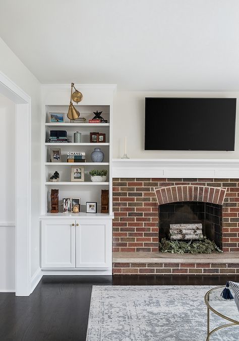 Category: Laundry Room Design - Home Bunch Interior Design Ideas White Brick Fireplace With Shelves On Side, Brick Fireplace With Shelves On Side, Red Brick Fireplace With Built Ins, Brick Fireplace With Built Ins On Both Sides, Living Room With Red Brick Fireplace, Brick Fireplace Built Ins, Living Room Ideas Traditional, Fireplace Traditional, Cranberry Cottage