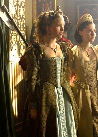 tudor Tudors Costumes, The Tudors Costumes, Catherine Howard, Tudor Series, The Tudors Tv Show, Tudor Dress, Katherine Howard, Tudor Fashion, Tudor Costumes