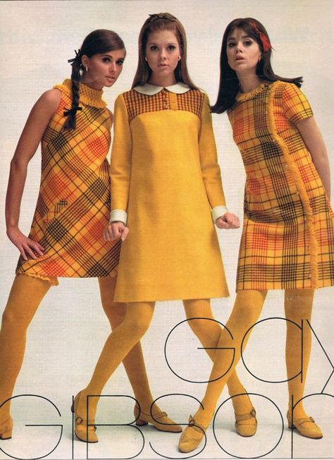 Retro Fashion Photography, Colleen Corby, Fashion 60s, 60’s Fashion, Decades Fashion, 1960 Fashion, 60s 70s Fashion, Lingerie Vintage, 60s And 70s Fashion