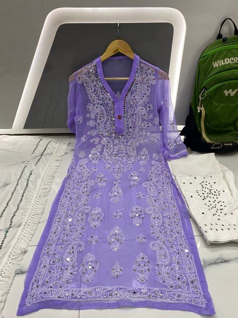 Kurtis Aesthetic, Net Kurti Designs, Net Kurti, Transparent Embroidery, Embroidery Kurta, Set Kurti, Sharara Designs, Chikankari Kurti, Embroidered Dresses