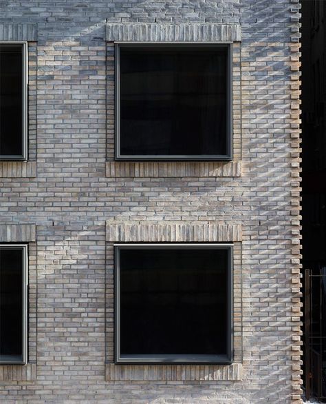 Brick Window Detail, Brick Window, Brick Projects, Window Reveal, Apartment Block, Brick Detail, Masonry Work, Brick Texture, Brick Architecture