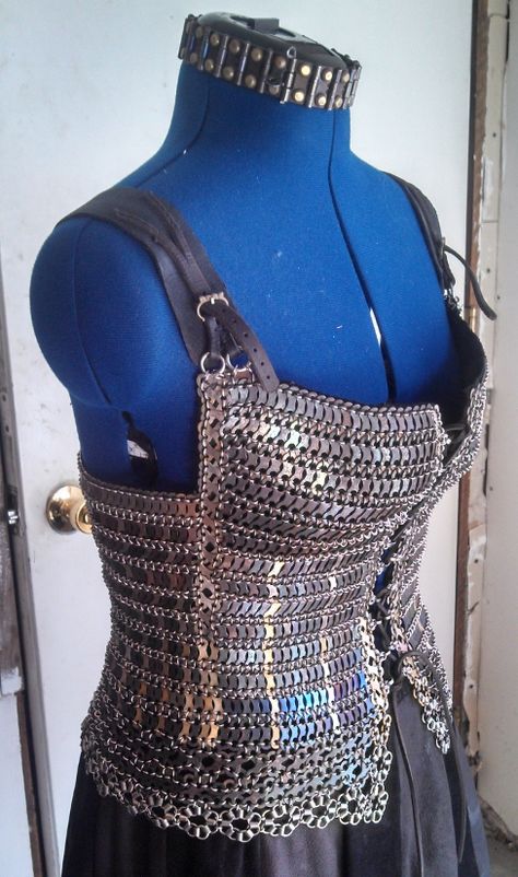 (Fe)Maille Corset by M-Johnston on deviantART Chainmail Clothing, Chainmail Patterns, Chainmail Armor, Chainmail Top, Pop Tab Crafts, Corset Costumes, Pop Tabs, Chain Maille Jewelry, Medieval Fashion